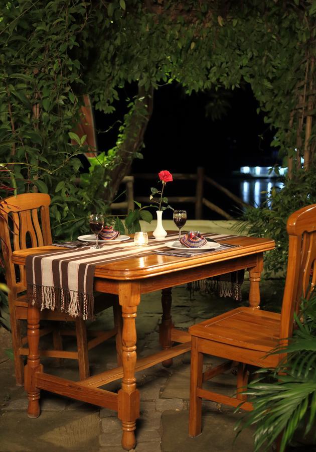 Salay River View Inn Sale Bagian luar foto